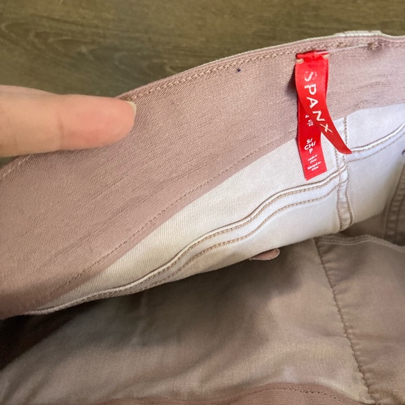 SPANX Light Pink Cargo Shorts - Picture 7 of 7